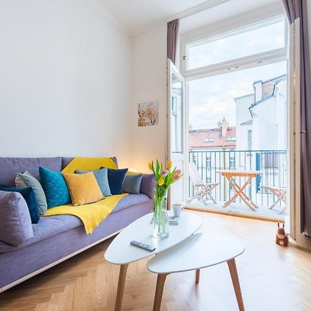 Beautiful Mala Strana Studio By Easybnb Prága Kültér fotó