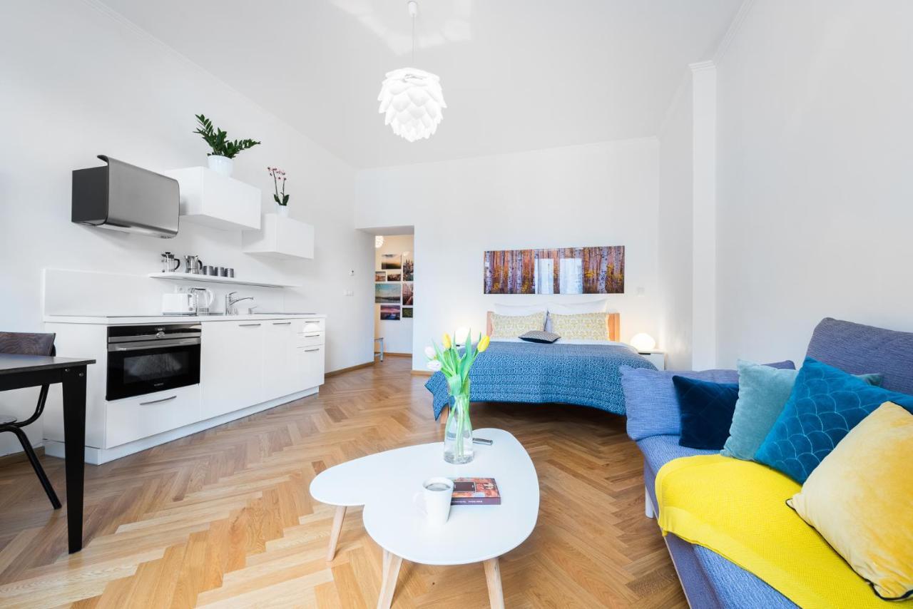 Beautiful Mala Strana Studio By Easybnb Prága Kültér fotó