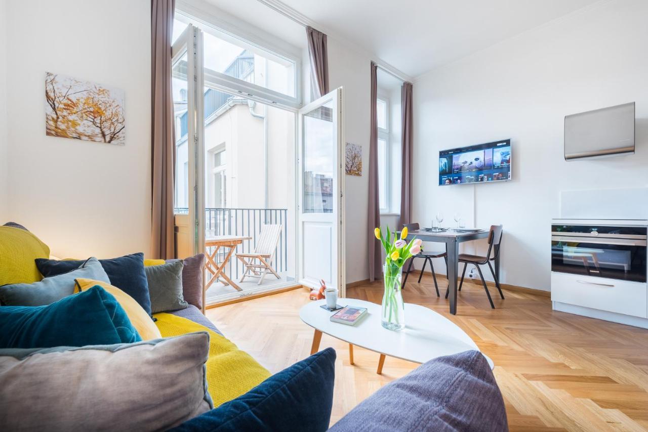 Beautiful Mala Strana Studio By Easybnb Prága Kültér fotó