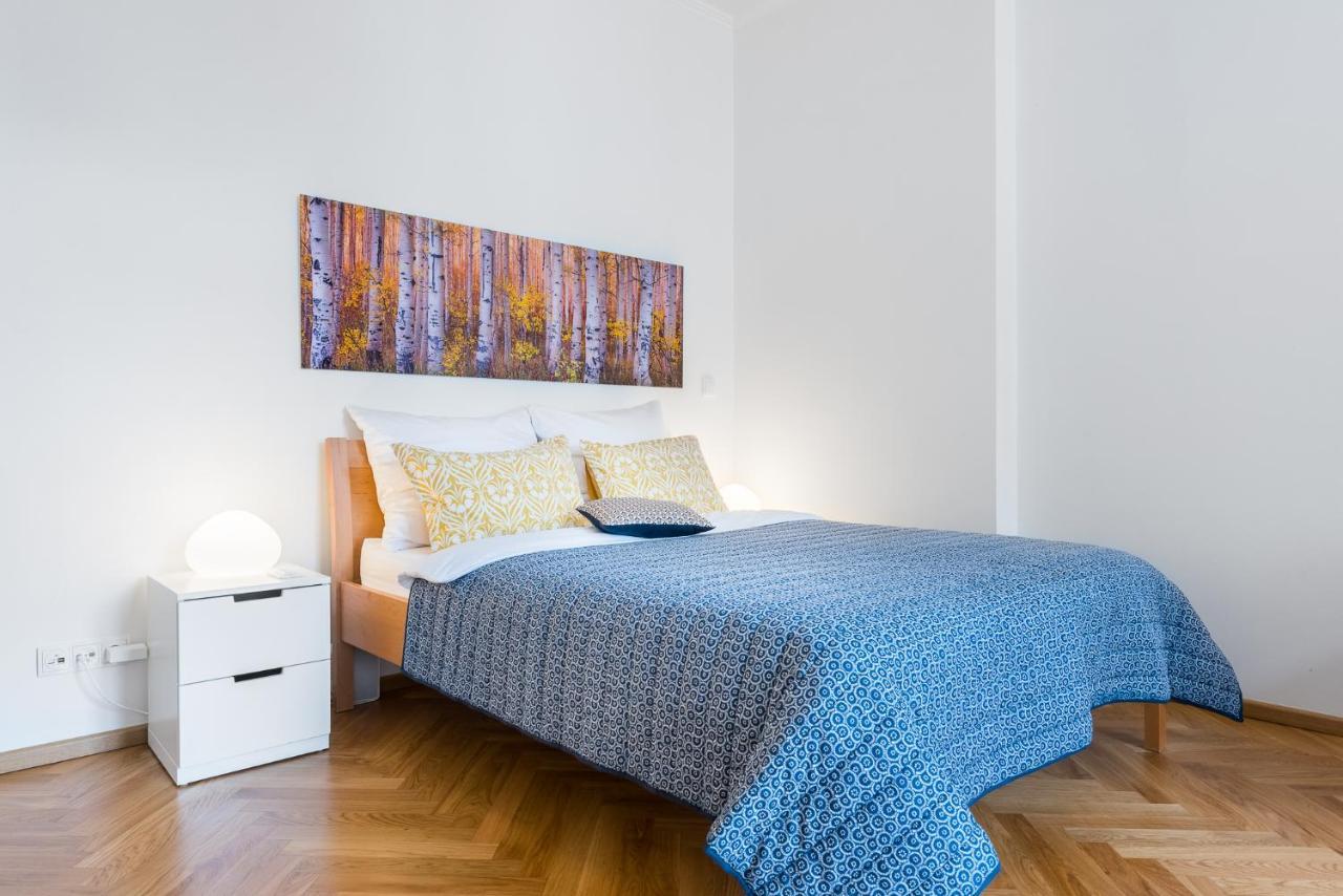 Beautiful Mala Strana Studio By Easybnb Prága Kültér fotó
